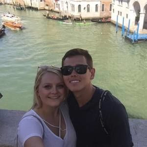 Meet your Posher, Keely